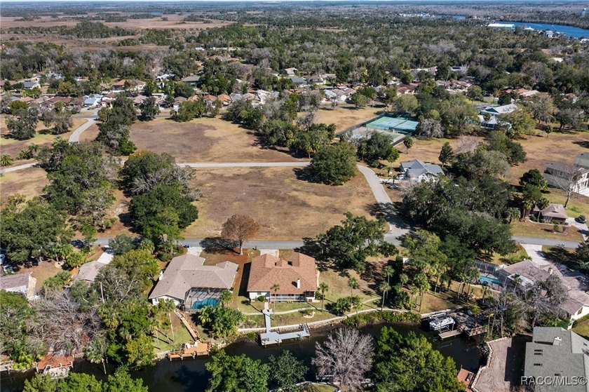 Tucked within the highly sought-after Riverhaven Village - photo 48