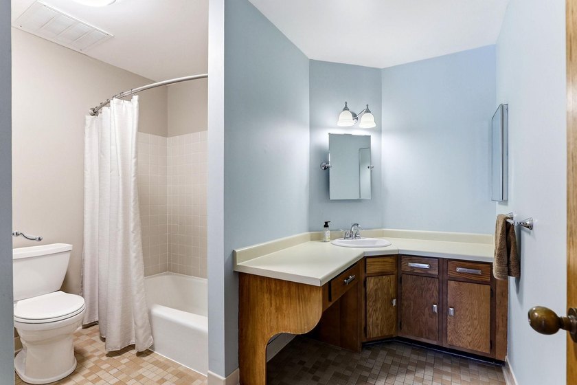 Immaculate and move in ready, unit #303 features the bonus of a - photo 15
