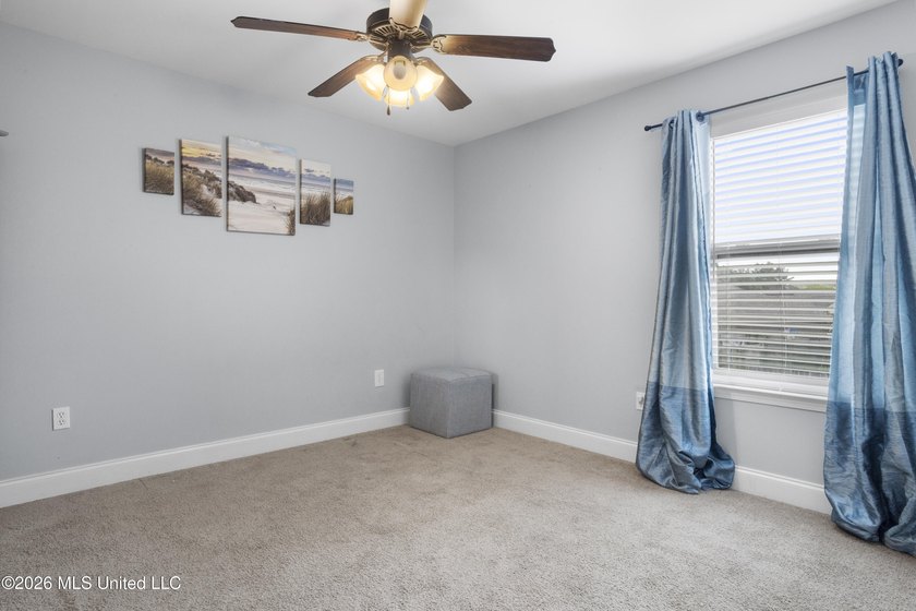 Welcome home to this beautifully appointed 4-bedroom, 3.5-bath - photo 29