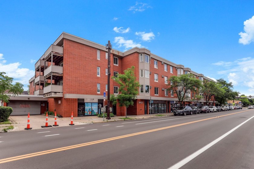 Immaculate and move in ready, unit #303 features the bonus of a - photo 29