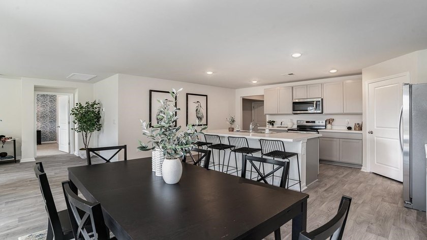 This thoughtfully designed one level home is one of our most - photo 4