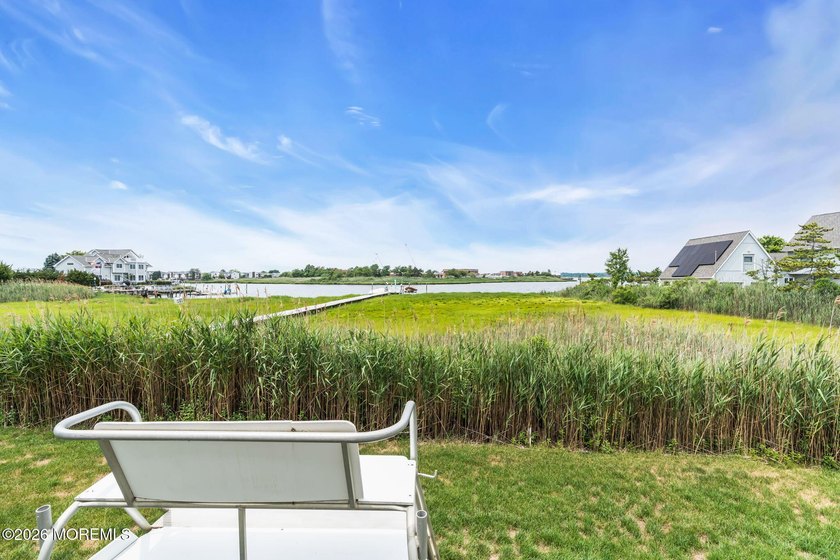 Experience exceptional Jersey Shore luxury in this custom - photo 48