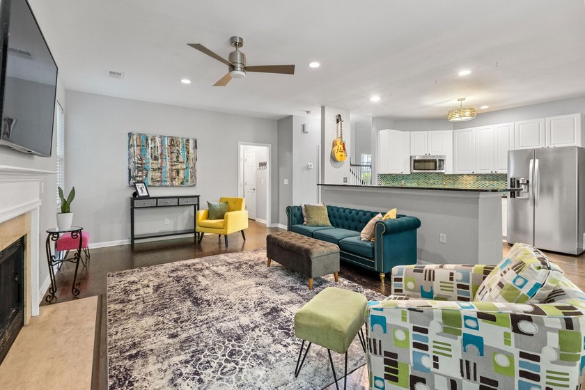 Step into refined living with this stunning 3-bedroom, 2.5-bath - photo 11