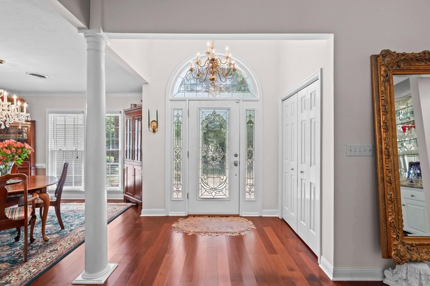 Located in the highly sought-after River Hills Golf &amp; Country - photo 6