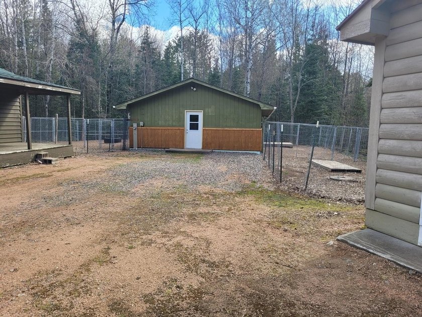 Great starter home on 2.7 acres in the popular Winchester- - photo 3