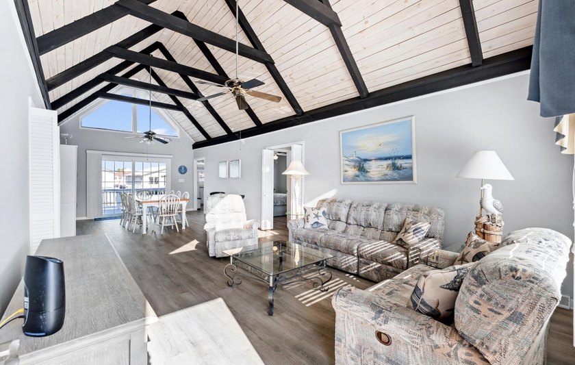 ****OPEN HOUSE SATURDAY 7/11 11:00 -1:00**** Take a look at this - photo 2