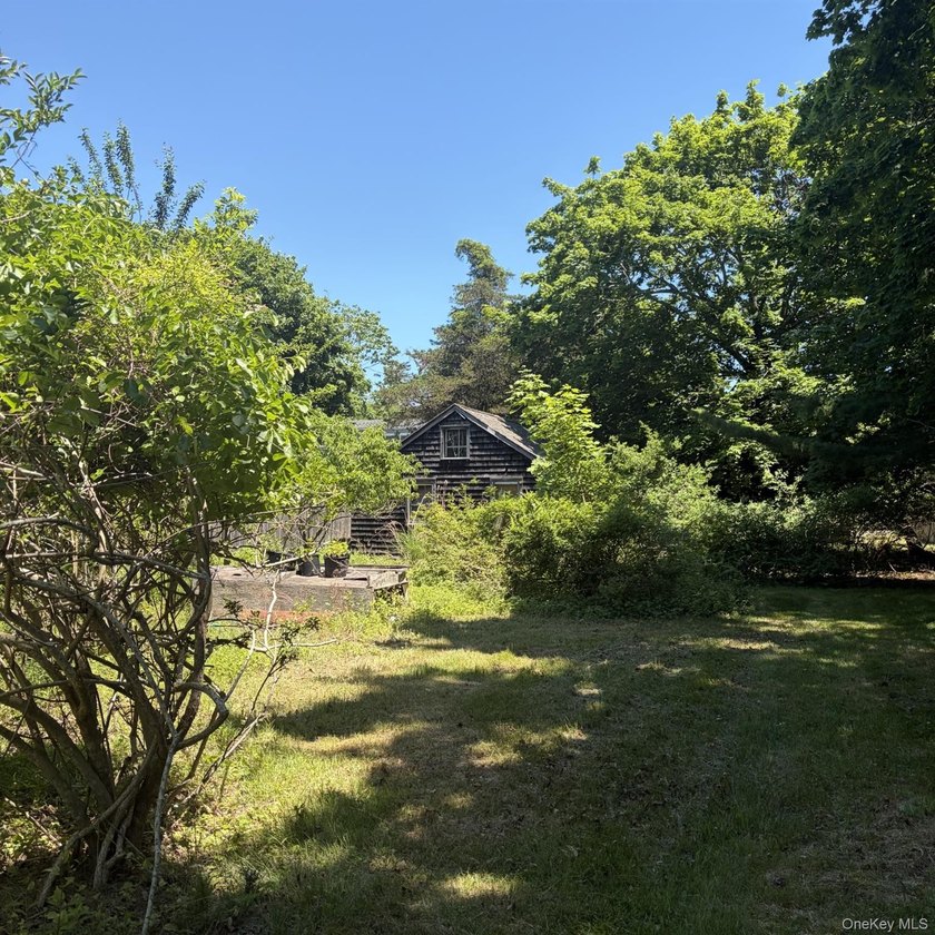House is Being offered : AS IS* - photo 8
