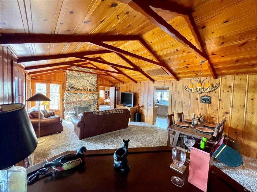 Secluded cabin overlooking Bass Lake on a half-acre lot. - photo 5
