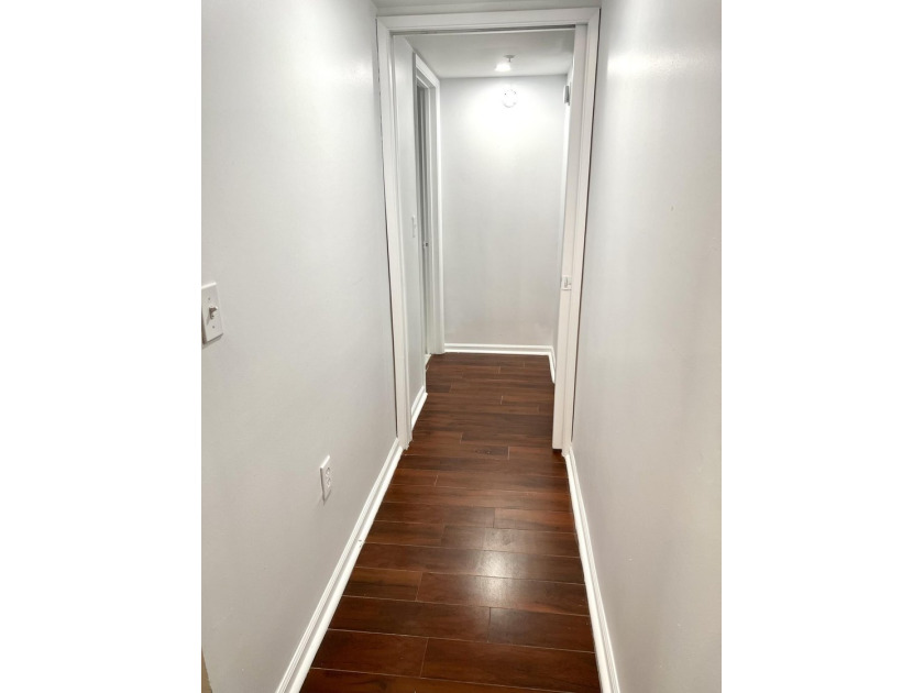 Recently remodeled 3-bedroom, 2-bath home in a prime location - photo 6