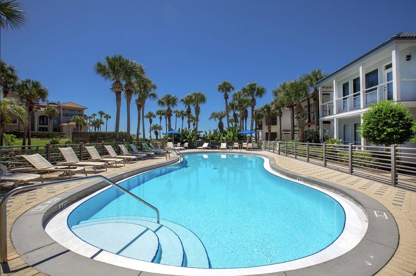 Sale includes TWO 1 BR 2 BA units priced at $500,000 each. Must - photo 36