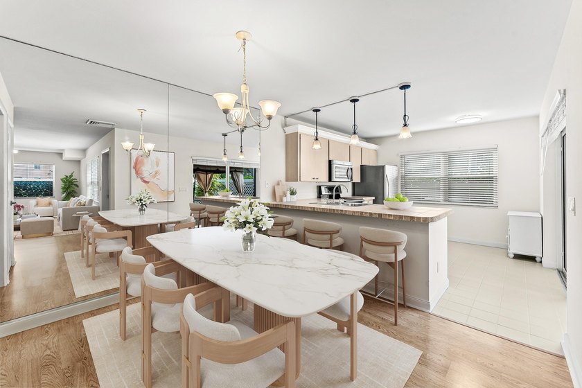 Welcome to a charming quiet townhouse in West Palm Beach - photo 3