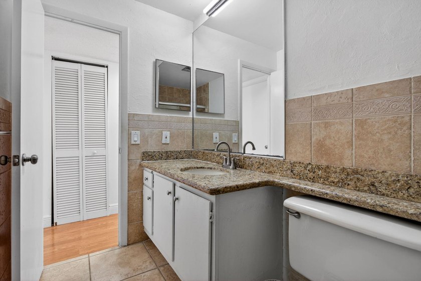 Spacious 4-bedroom, 2.5-bath townhouse ideally located in - photo 21