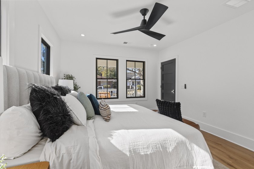 A timeless renovation in the North Central neighborhood of the - photo 22