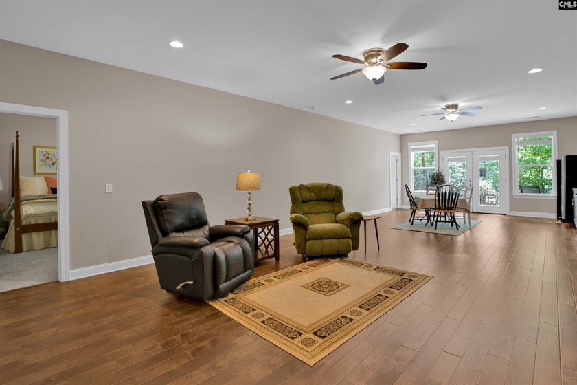 NEW PRICE! This custom built/2017 5 Bedroom home offers SO - photo 37