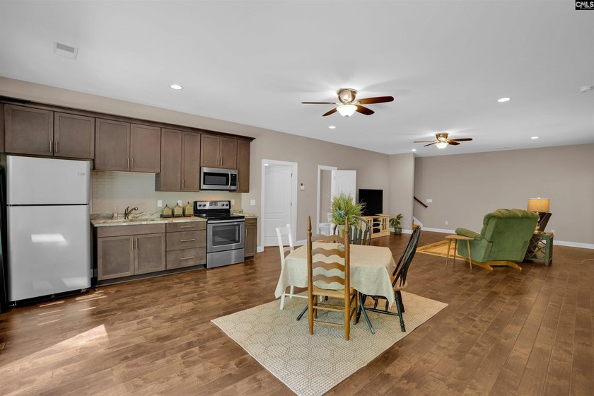 NEW PRICE! This custom built/2017 5 Bedroom home offers SO - photo 39