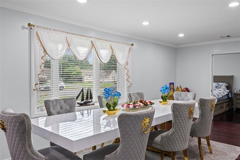 Welcome to 1022 Fire Island Avenue, a beautifully maintained - photo 10
