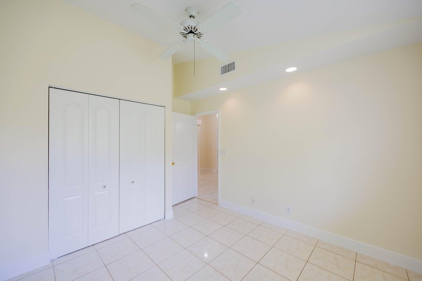 A truly hidden gem in west Boca Raton, beautiful community with - photo 20