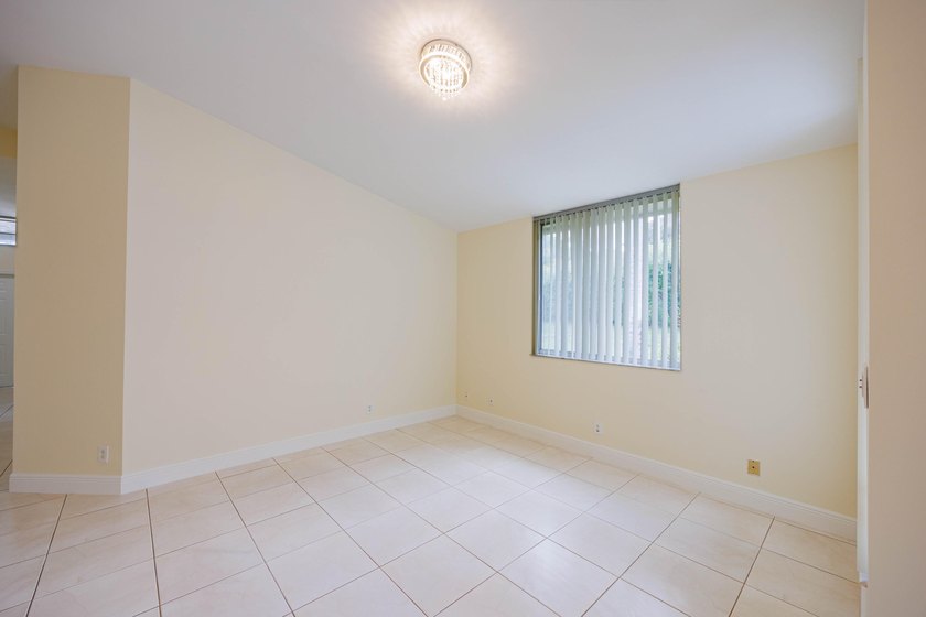 A truly hidden gem in west Boca Raton, beautiful community with - photo 29