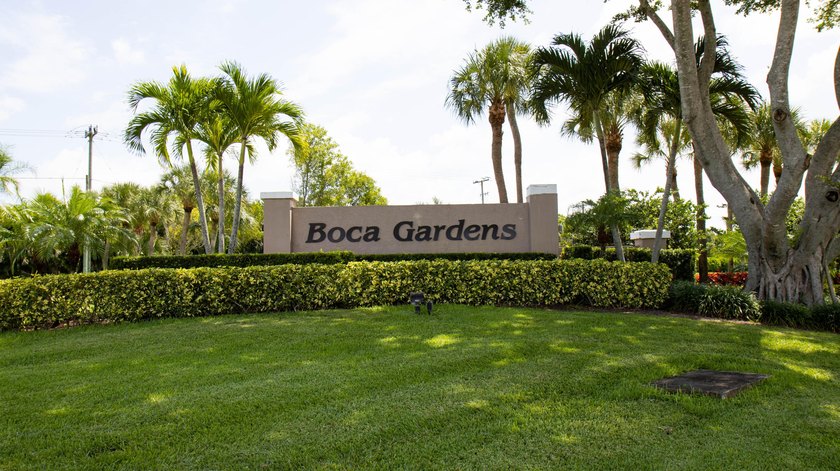 A truly hidden gem in west Boca Raton, beautiful community with - photo 48
