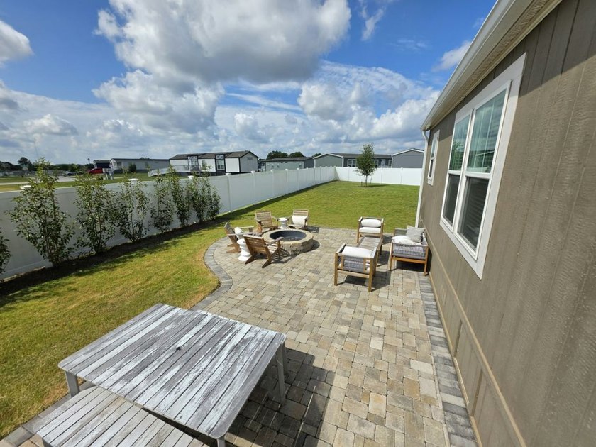 Model Home Closeout - Act Fast! Limited Inventory. Unbeatable - photo 22