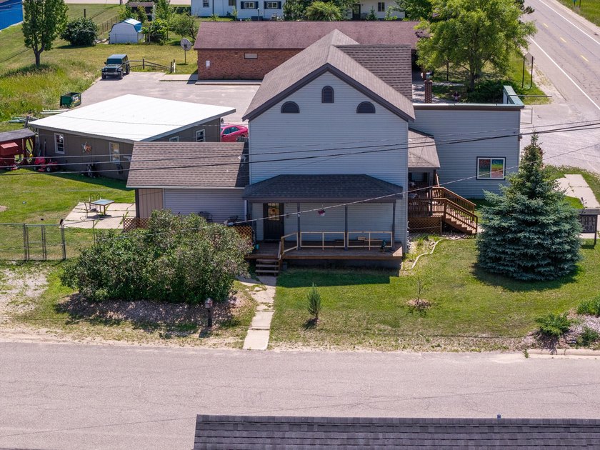 Looking for a property with endless possibilities? This - photo 32
