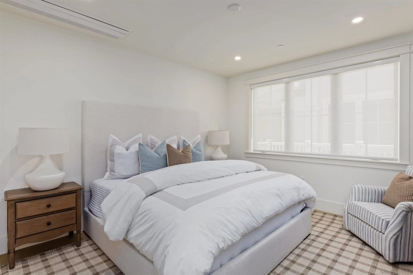 Welcome to THE GRAND, the new definition of luxury living in - photo 7