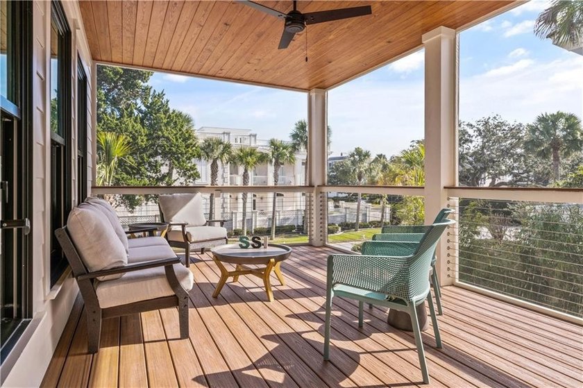 Located in the heart of St. Simons Island's coveted South end - photo 11