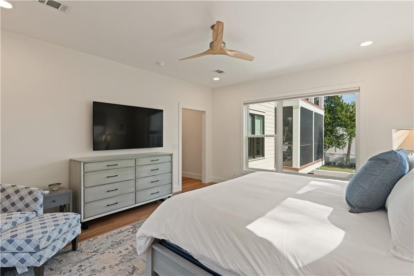 Located in the heart of St. Simons Island's coveted South end - photo 13