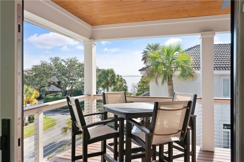 Located in the heart of St. Simons Island's coveted South end - photo 31