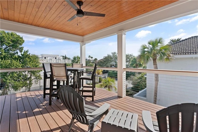 Located in the heart of St. Simons Island's coveted South end - photo 32