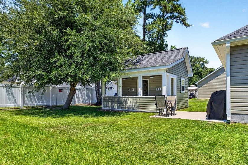Welcome to 146 Robert Conway Court, a beautifully maintained - photo 3