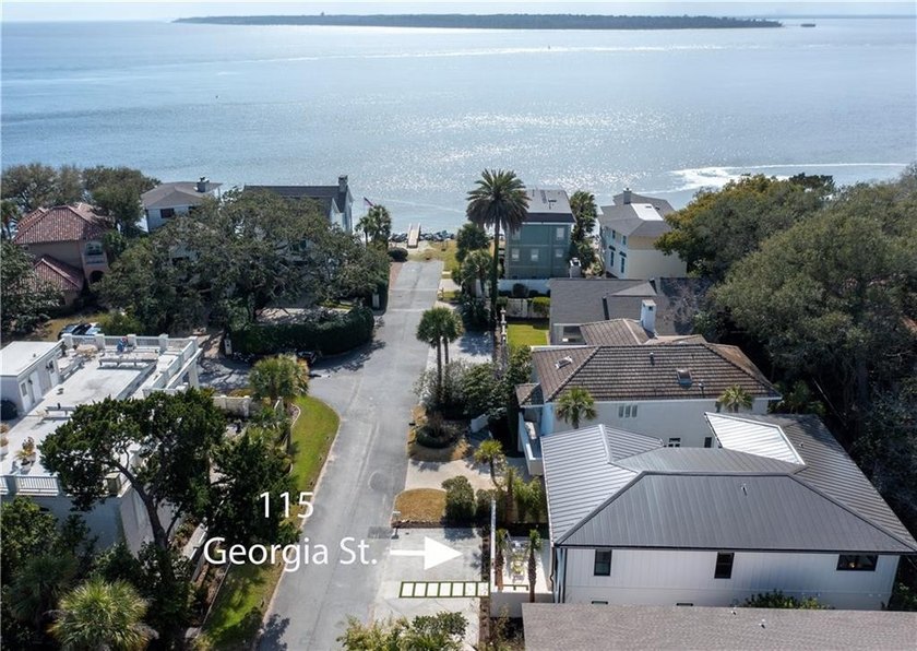 Located in the heart of St. Simons Island's coveted South end - photo 39