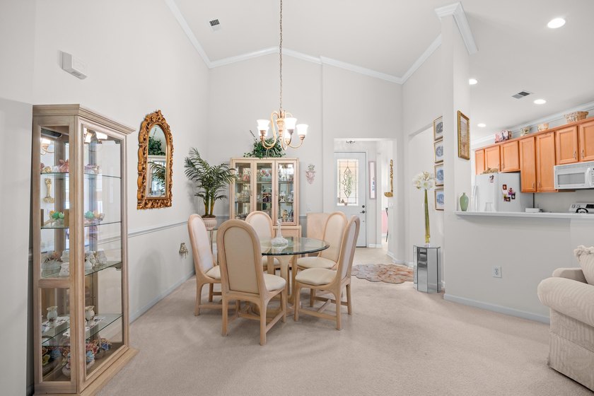 OPEN HOUSE SATURDAY 12 - 2 PM. Welcome to 845 Laquinta Loop, a - photo 7