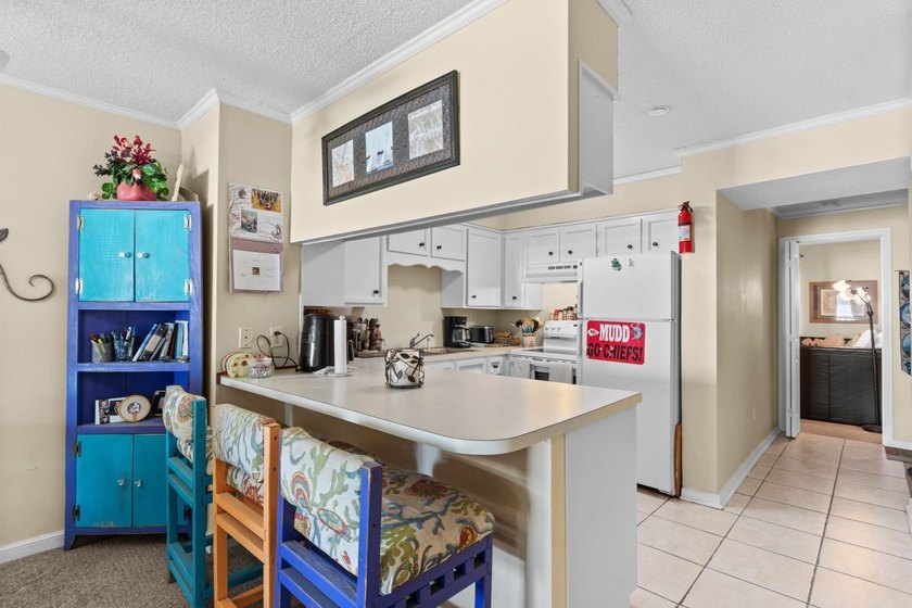 If you've been dreaming about a top-floor place at the beach - photo 7