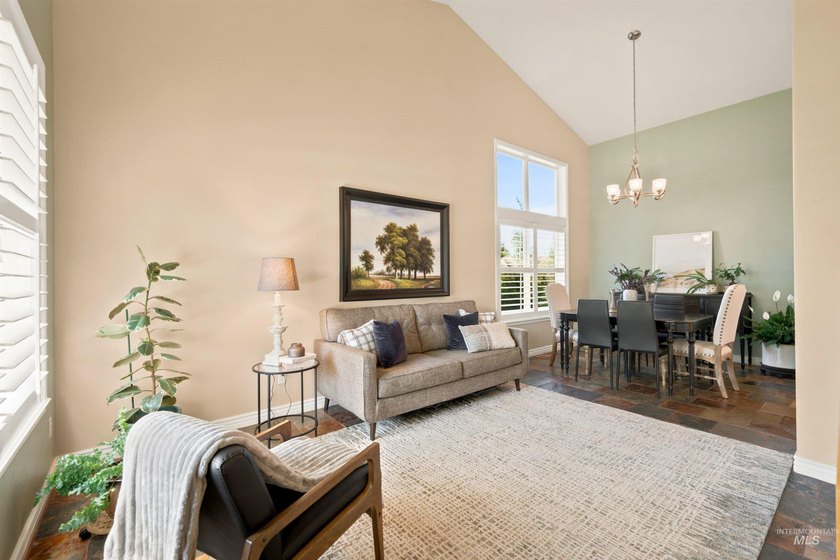 Inviting Lexington Hills home nestled on a quiet cul-de-sac - photo 11