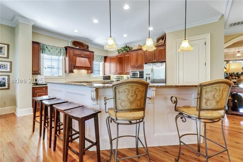 Step into perfection - size, style, and layout all come together - photo 21