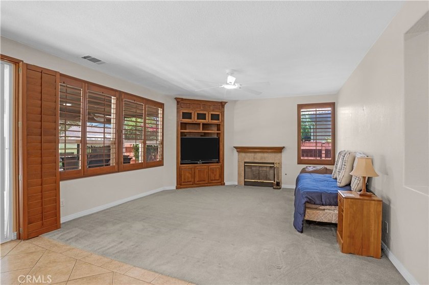 Amazing Lake &amp; Golf Course Views! Located on a quiet cul-de-sac - photo 21