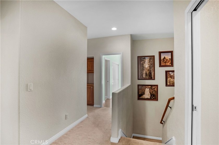 Amazing Lake &amp; Golf Course Views! Located on a quiet cul-de-sac - photo 27