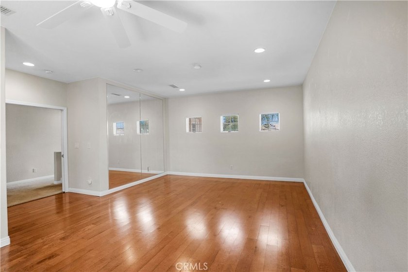 Amazing Lake &amp; Golf Course Views! Located on a quiet cul-de-sac - photo 40