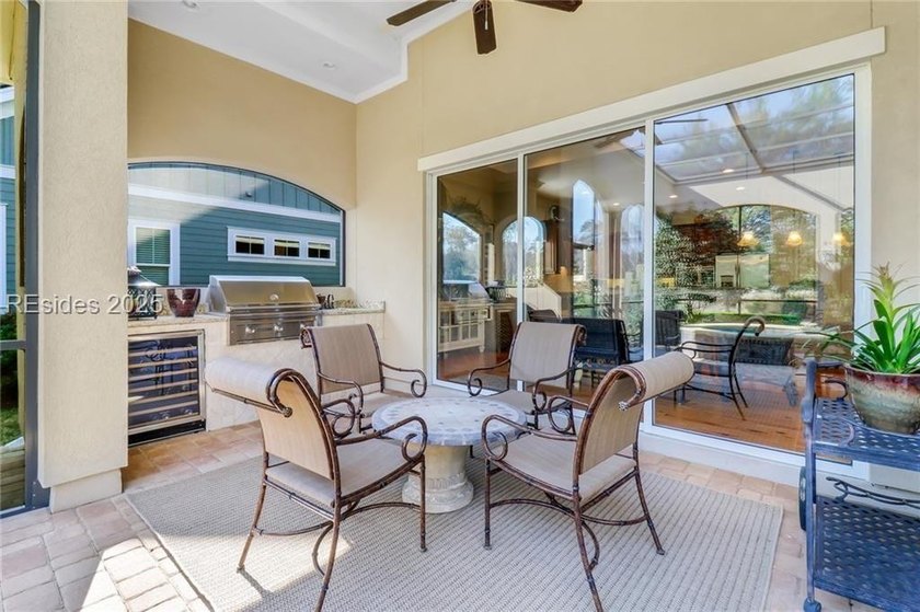 Step into perfection - size, style, and layout all come together - photo 44