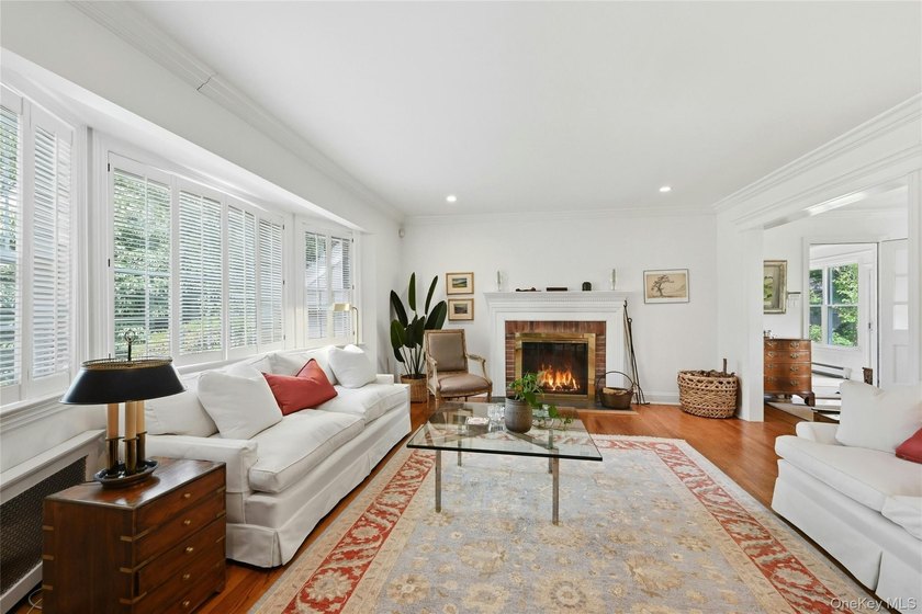 This tastefully curated Farm Ranch pairs easy, inviting style - photo 3