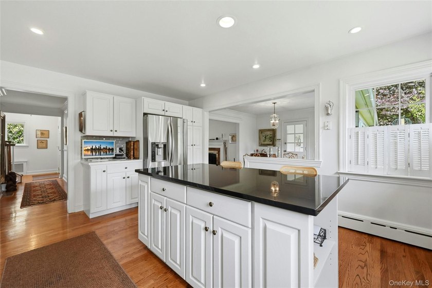 This tastefully curated Farm Ranch pairs easy, inviting style - photo 9