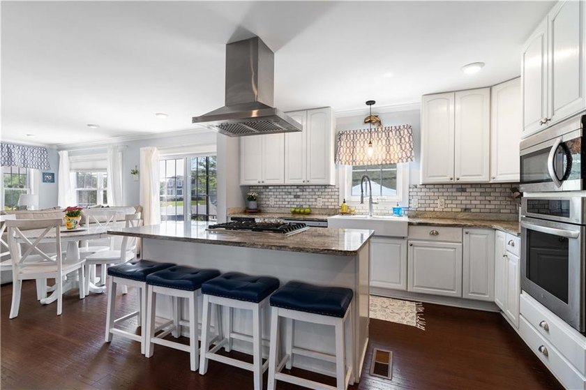 Welcome to 55 Sloop Drive, a beautifully maintained Colonial - photo 6