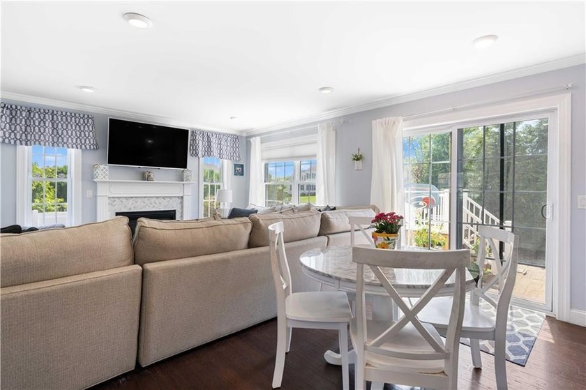 Welcome to 55 Sloop Drive, a beautifully maintained Colonial - photo 8