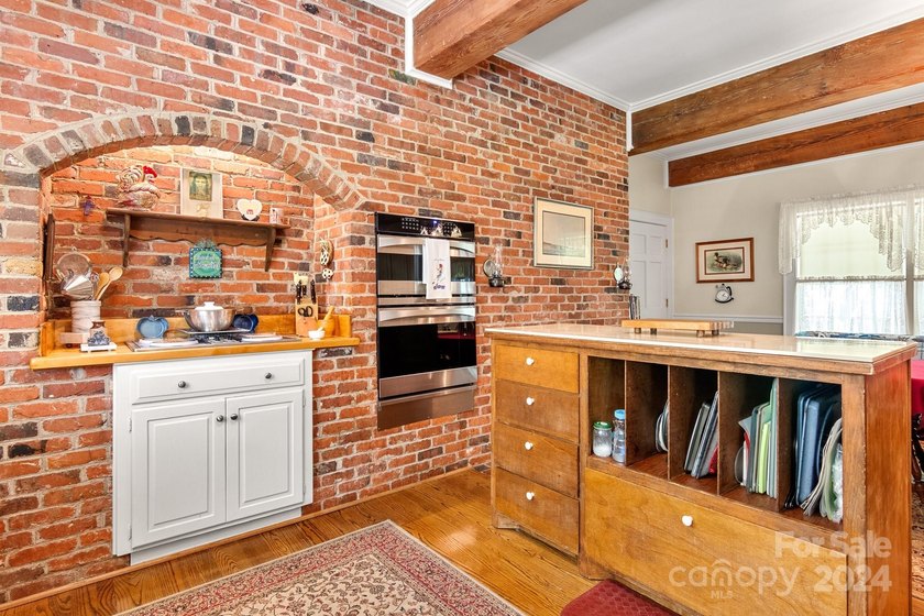 This beautifully maintained home on a lovely, private lot is - photo 24