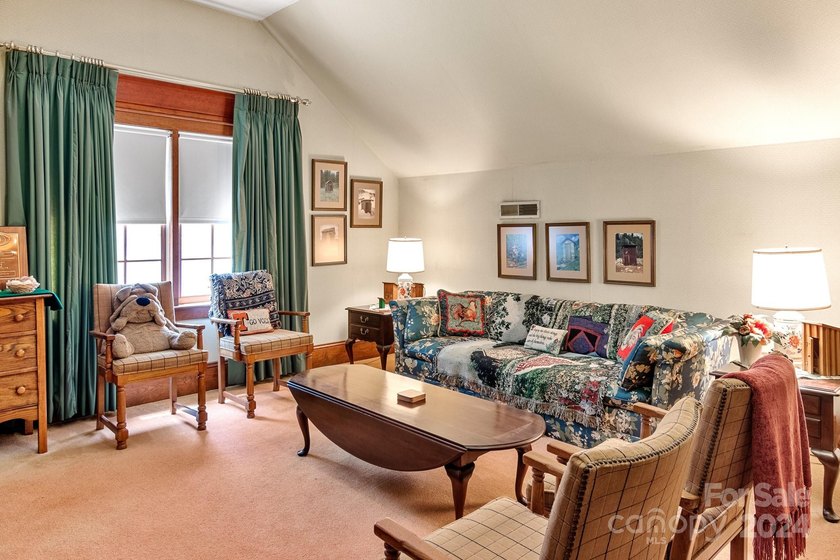 This beautifully maintained home on a lovely, private lot is - photo 45