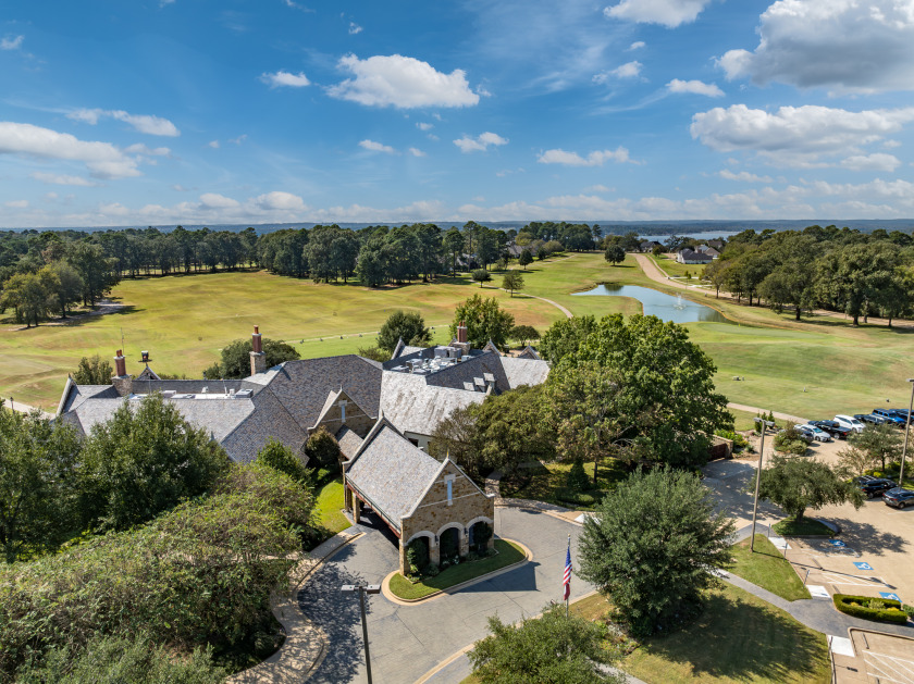 Lake Palestine Living in Prestigious Eagle's Bluff - photo 32