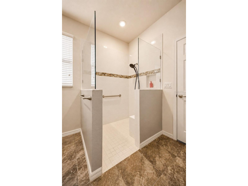 Welcome home to this immaculately maintained 2017-built - photo 29