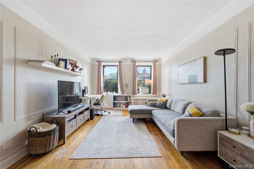Spacious 1BR/1BA condo with one of the best layouts in the - photo 4