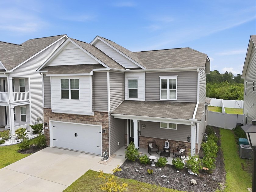 Welcome to your dream home in The Parks at Carolina Forest! This - photo 2